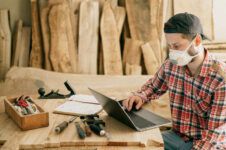How to Find the Right Small Business Accountant to Support Your Growth